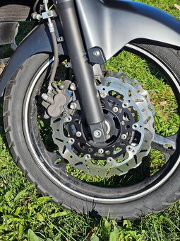 Suzuki DL650 V Strom 2008 - 9