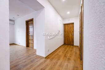 EXTRA PONUKA ATRAKTÍVNY moderný 3 izbový byt, Lučene - 9