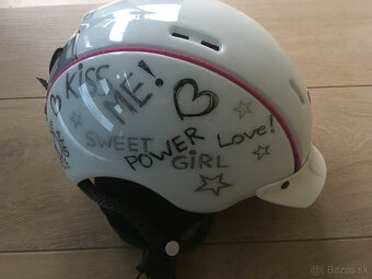 Dievčenské lyže a lyžiarky - 9