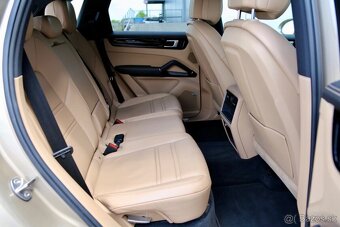 Predam  Porsche Cayenne III - 9