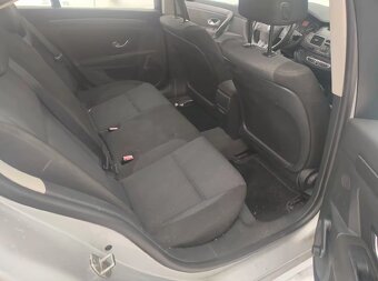 Renault laguna 3 1.5DCI 81KW R.V 2010 - 9