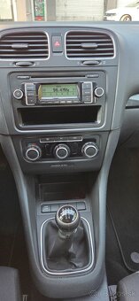 Volkswagen Golf 6 1.4MPI - 9