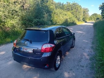 Toyota Auris - 9
