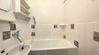Na predaj: 3-izbový byt s krásnym výhľadom a príjemným okolí - 9