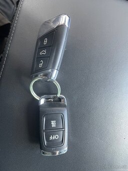 Škoda SUPERB L&K 4x4 2.0TDi DSG 147kW ŤAŽNÉ/VIRTUAL/MATRIX - 9