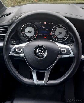 Predám Volkswagen Touareg 3.0 V6 TDI SCR 4Motion Tiptronic - 9