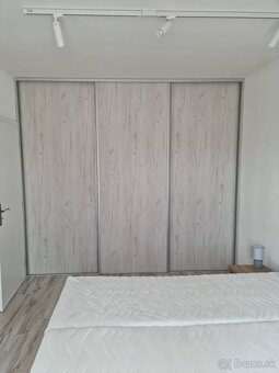 Prenajmem 2 izbový byt v centre LM - 9