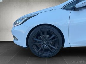 Kia Cee´d SW 1.6 CRDi AT Platinum - 9