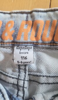 Mix oblečenia - 9