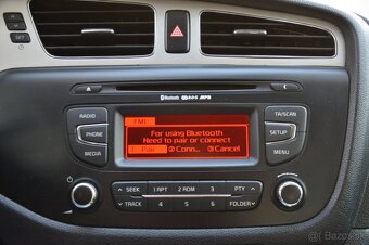 KIA Cee’d 1.6 CRDi, SR. voz - 9