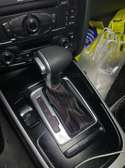 Radiaca páka pre automat AUDI / čierna biela červená nitka - 9