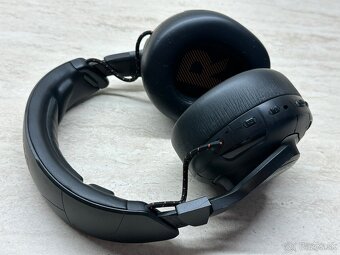 JBL Quantum ONE - 9