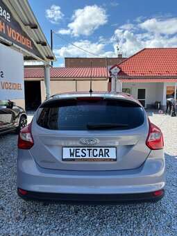 Ford Focus 1.6 TDCi DPF 115k Trend - 9