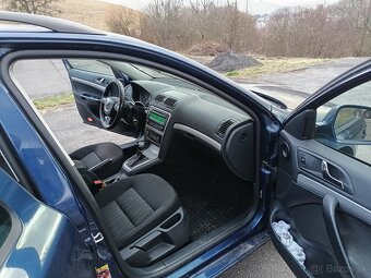 Škoda Octavia combi 1,8TSi DSG - 9