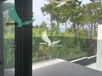 Apartmán s bazénom na strešnej terase a krásnym výhľadom na - 9