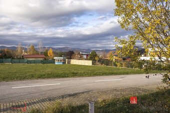 Na predaj slnečný stavebný pozemok na Pršianskej Terase - 9