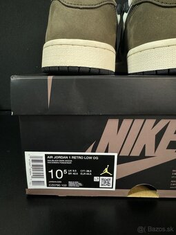 Air Jordan 1 Low Mocha - 9