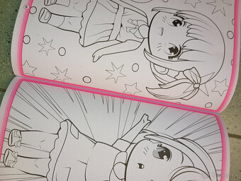 Manga Kawaii color omaľovánka s nálepkami - 9