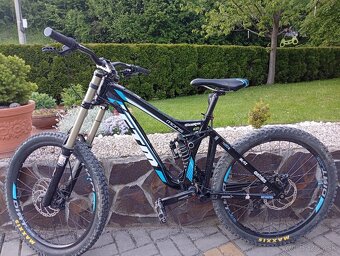 PREDÁM CELOODPRUŽENÝ BICYKEL CTM MONS 1.0 DH BIKE - 9