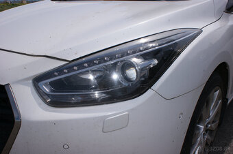 Hyundai i40 CW 1.7 CRDi HP Premium - 9