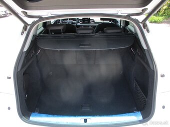 AUDI Q5 2,0TDI 140kw Quattro S-tronic LED 12/2019 - 9