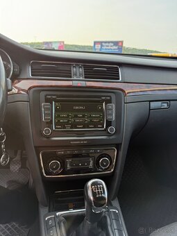 Škoda Superb Combi 2.0 TDI - 9