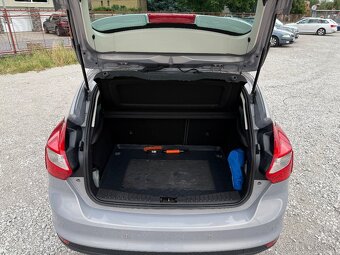 Úsporný Ford Focus 1.6 TDCi r.v. 2013 v dobrom stave, s DPH - 9