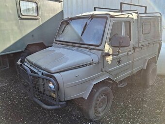 Predám vojenské terénne vozidlá UAZ-469 a LUAZ-969 - 9