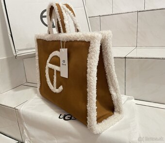 UGG X Telfar Chestnut taška - 9
