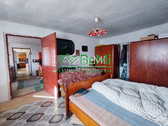 Rodinný dom so záhradou na predaj- Biskupice - 9