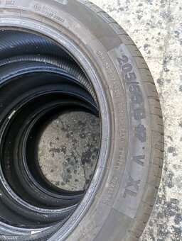 Continental 205/55R17VConti premium contac - 9