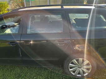 Rozpredam VW Passat b6 variant 2.0 TDi 103kw 16v DPF - 9