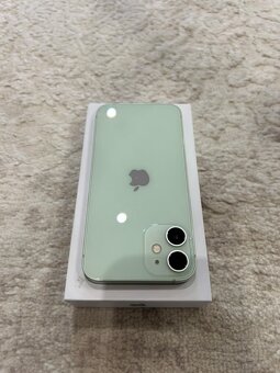 iPhone 12 mini zelený 64gb - 9