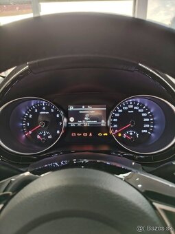 Kia Ceed 1,5 T-GDi 7DCT Gold - 9