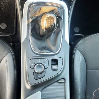 Opel Insignia 2.0 CDTI ECOflex Edition - 9