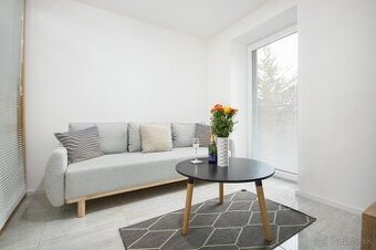 2i byt: novostavba na Kolibe 58 m2 a 48m2 terasa: od 18.júna - 9