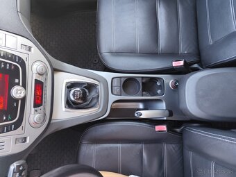 Ford Kuga 2.0 TDCi DPF Titanium X 4WD - 9