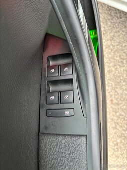 Predám Opel Astra 1.7 CDTi kombi - 9