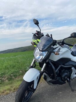 HONDA NC 700S 35 KW -Nová STK - 9