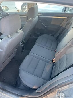 Predám VW Golf 5 2.0 TDI, 103 kW - 9