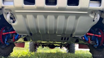 Mitsubishi Pajero 2.5 TD 4x4 TOP STAV - 9