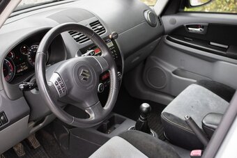 Predam Suzuki SX4 4x4 88kw VVT 1,6 benzin - 9