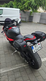 BMW S1000Rr - 9