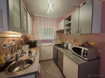 Chorvátsko, 3 izbový apartmán 98 metrov od mora. - 9