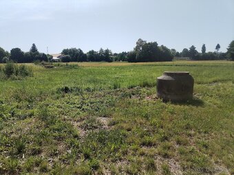 Pozemok SLAZANY/ RK NEVOLAŤ - 9