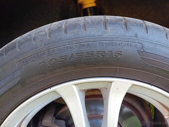 VW Golf 6 1.6 TDi 77kW - 9