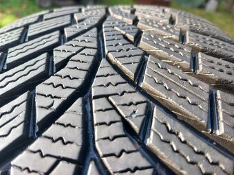 185/60 r15 zimne pneumatiky - 9