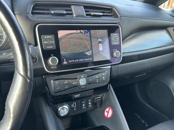 Nissan Leaf N-Connecta 12/2019, 40kw batéria, 110kw. - 9