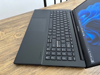 Asus Vivobook GO/Notebook/4GB RAM DDR5/128GB NvMe SSD - 9