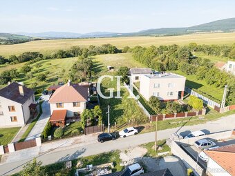 STAVEBNÝ POZEMOK - 2548 M2 - PRIPRAVENÝ NA VÝSTAVBU - 9